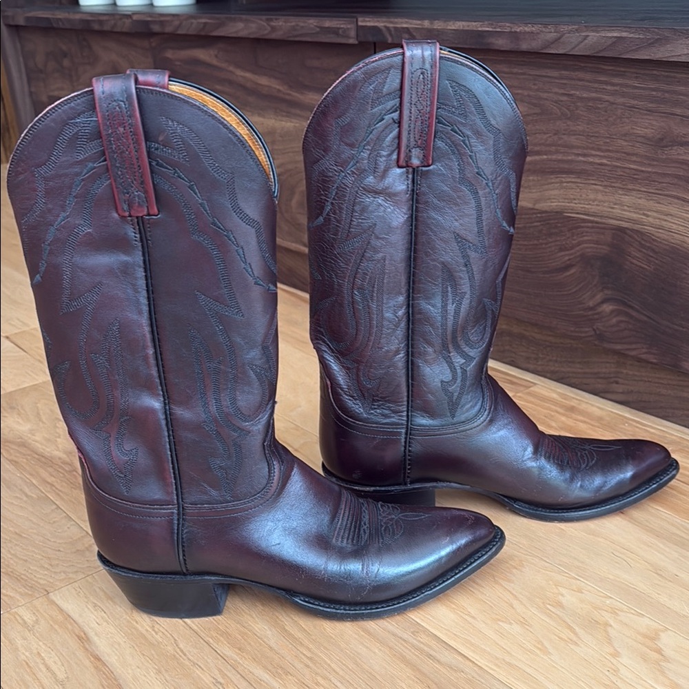 Lucchese Leather Cowboy Boots